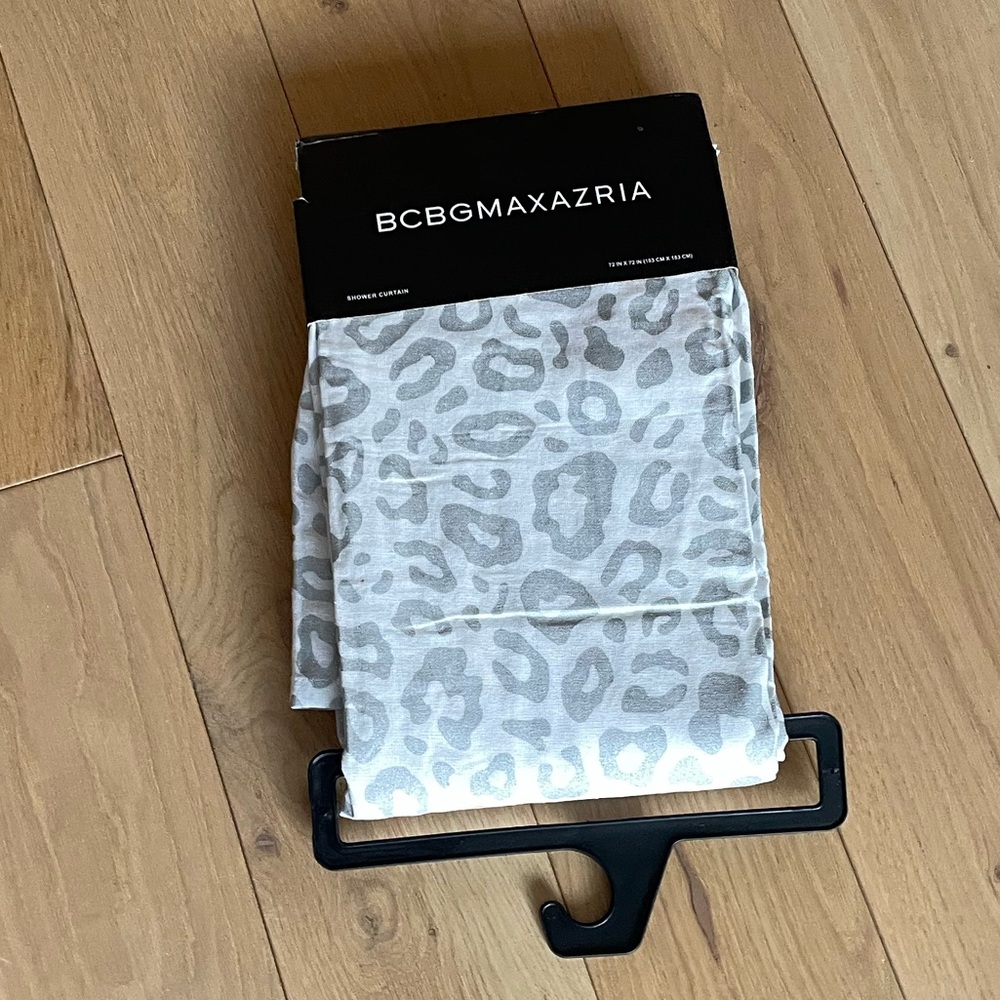 BCBG Maxazria Lepoard Silver & White Fabric Shower Curtain